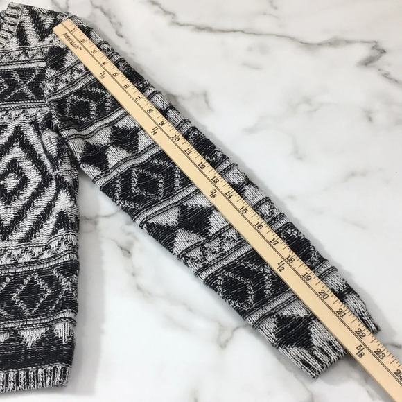 Lucky Brand Black White Jacquard Knit Sweater - Picture 8 of 12